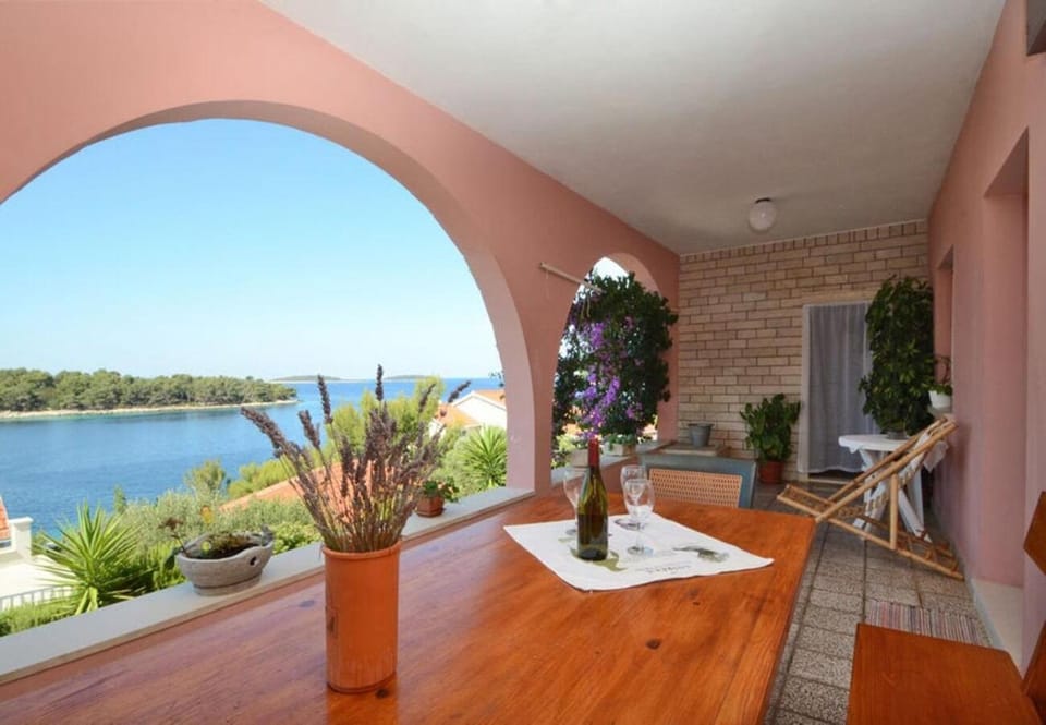 Balcony/Terrace, Landmark view