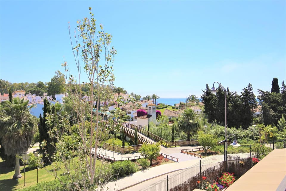 View (from property/room), City view, Sea view