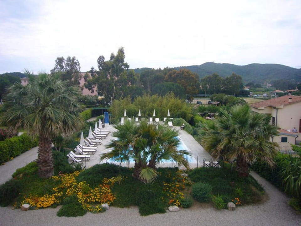 Bird's eye view, Garden view, Pool view