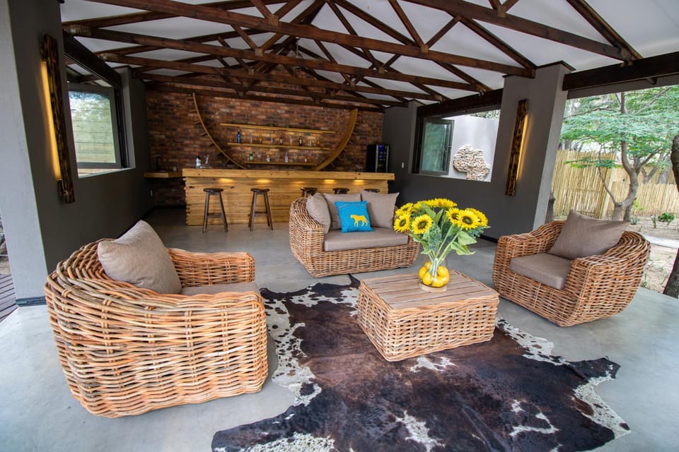 Lounge or bar