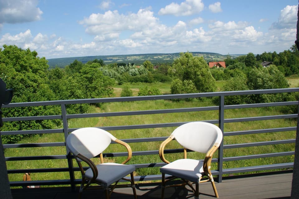 Off site, Balcony/Terrace, Mountain view