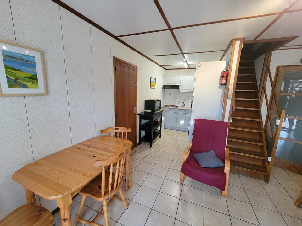 Domaine de vacances TAMARIS, à 600m de la plage, animations piscines en supplément , villa climatisée avec 2 chambres 4 couchages, WIFI LRTAM4I Villa in Portiragnes