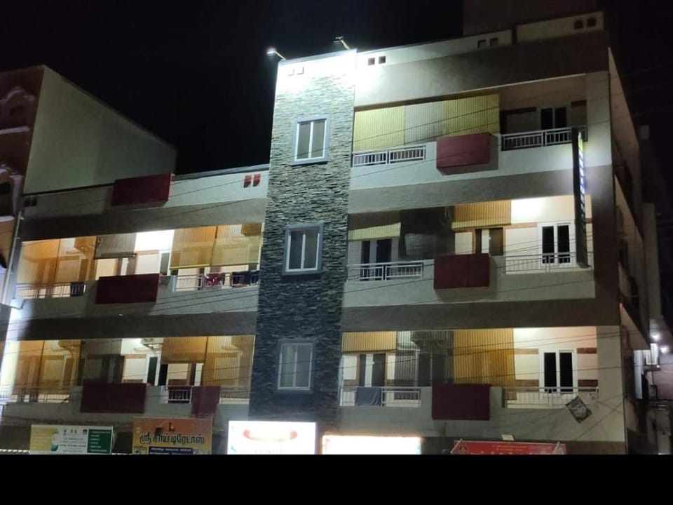 Sar Raj S R RESIDENCY Bed and Breakfast in Tamil Nadu