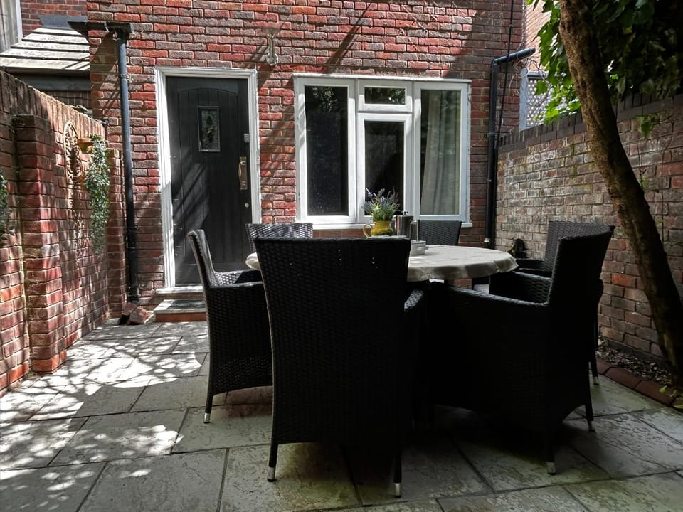 Garden, Dining area, Garden view, Garden view