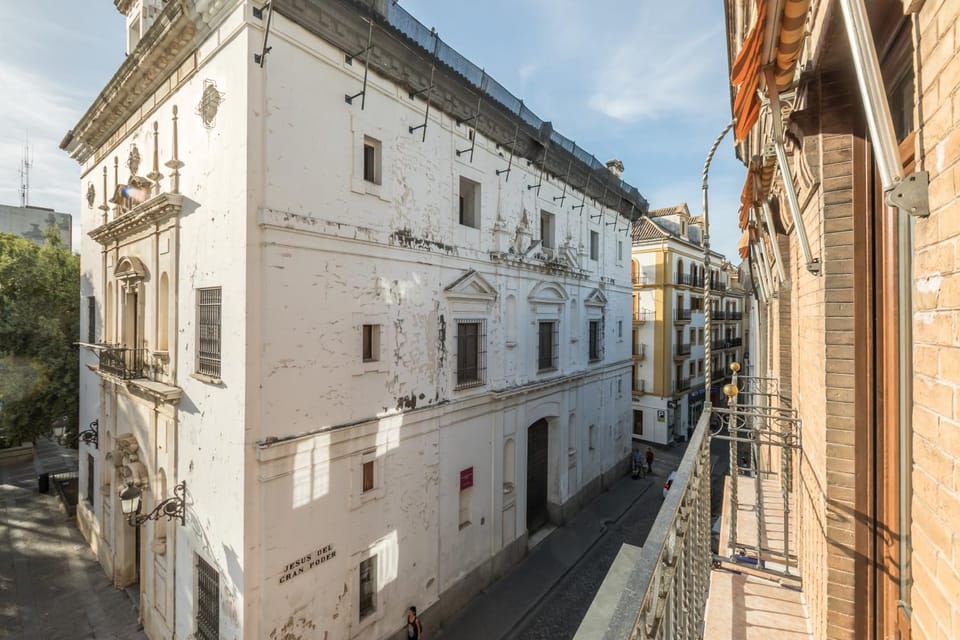 Property building, View (from property/room)