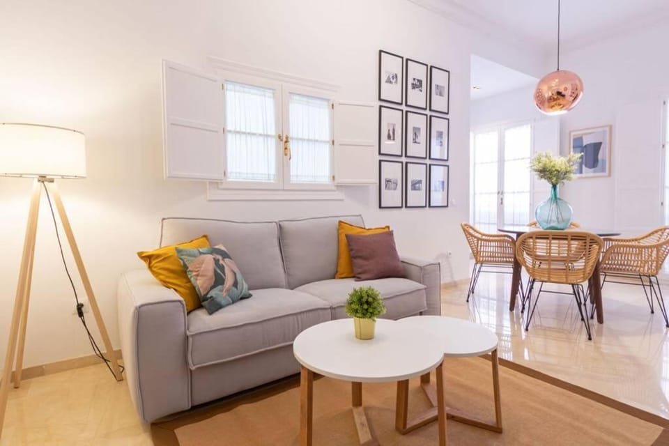 MuMu Luxury Suite Lirio Apartment in Seville