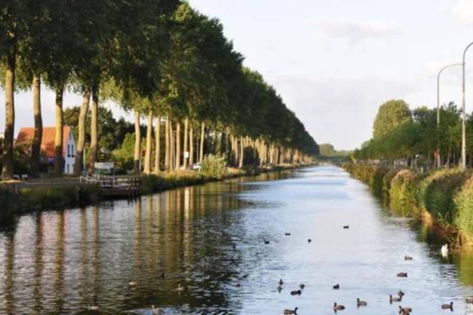 Duplex appertement met zicht Damse vaart @ Brugge Apartment in Bruges