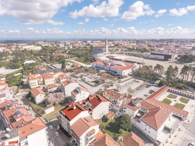 Bird's eye view, City view, Street view