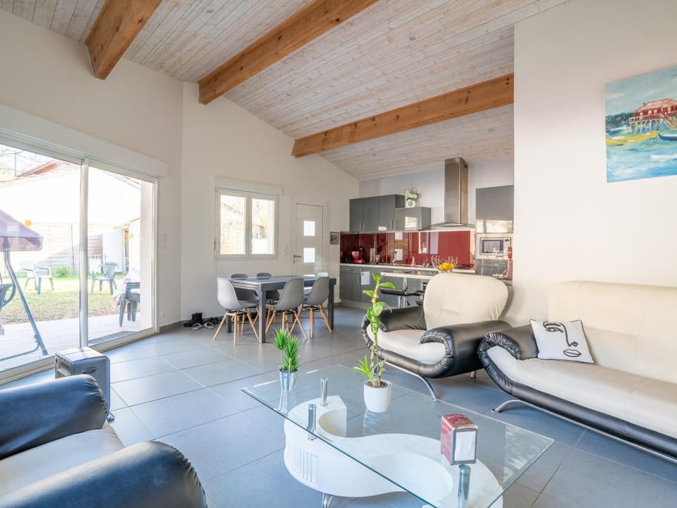 Maison contemporaine à Biscarrosse Lac - 6 pers, proche lac, jardin, quartier calme, avec WIFI - FR-1-521-112 House in Biscarrosse