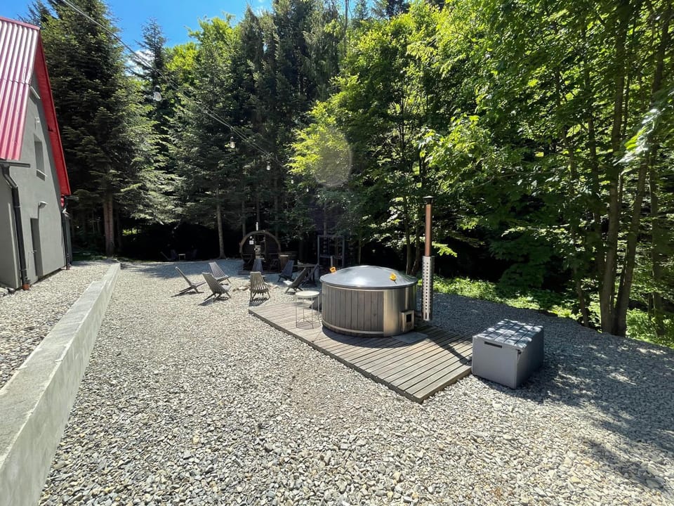 Activities, Garden, Hot Tub, Sauna