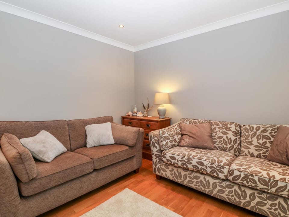 10 Pen Llanw Tides Reach Apartment in Rhosneigr