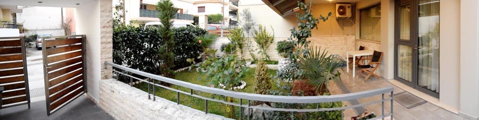 Patio, Balcony/Terrace