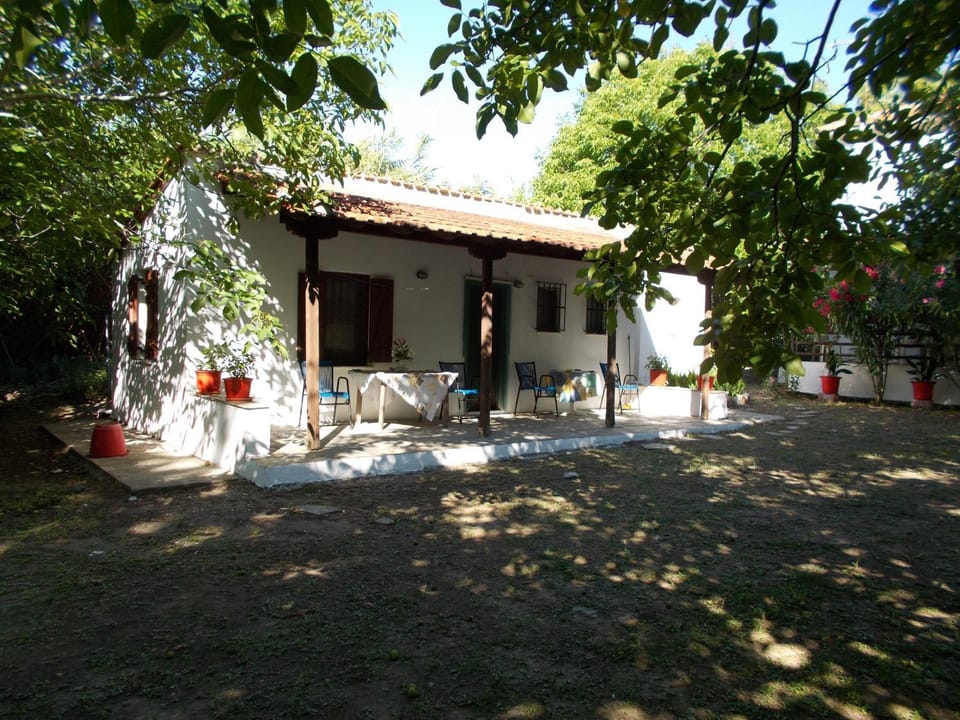 Villa Mina Bed and Breakfast in Magnesia Prefecture, Greece