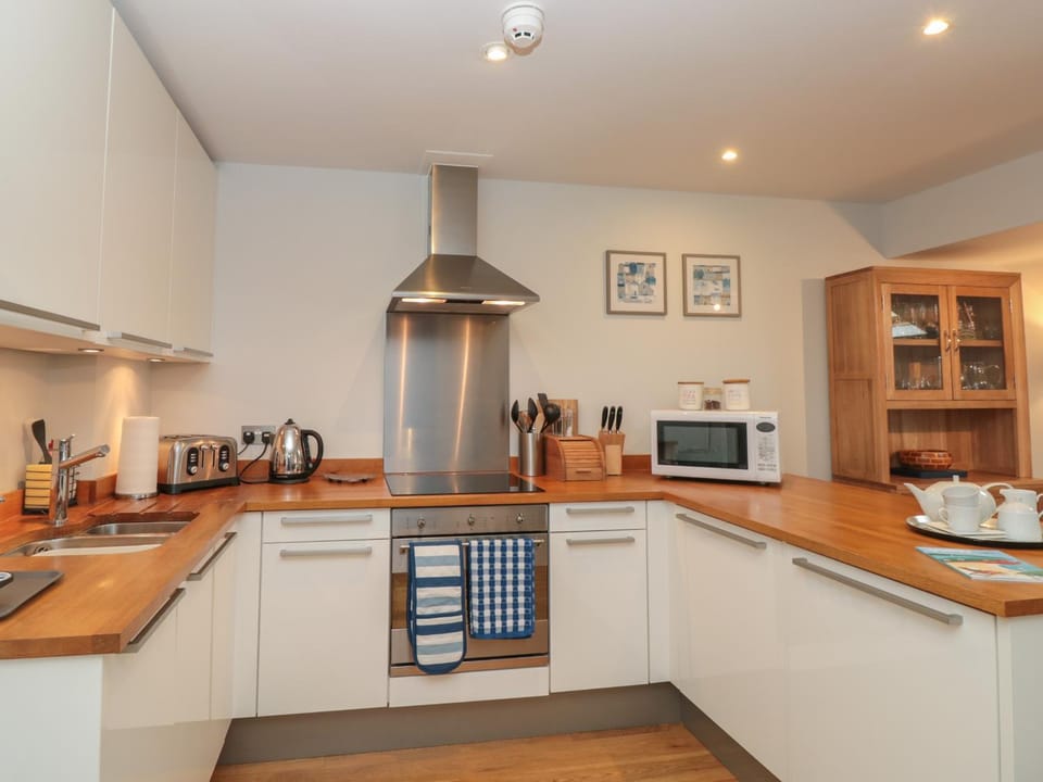 42 Dart Marina Apartment in Dartmouth