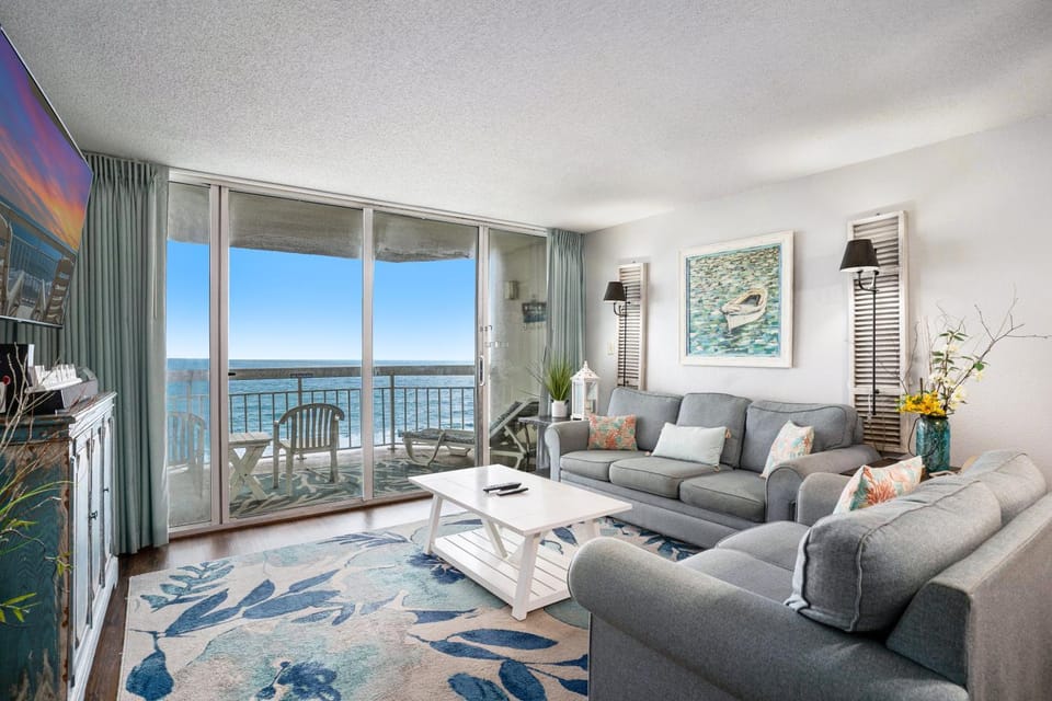 0602 Waters Edge Resort condo Apartment in Garden City