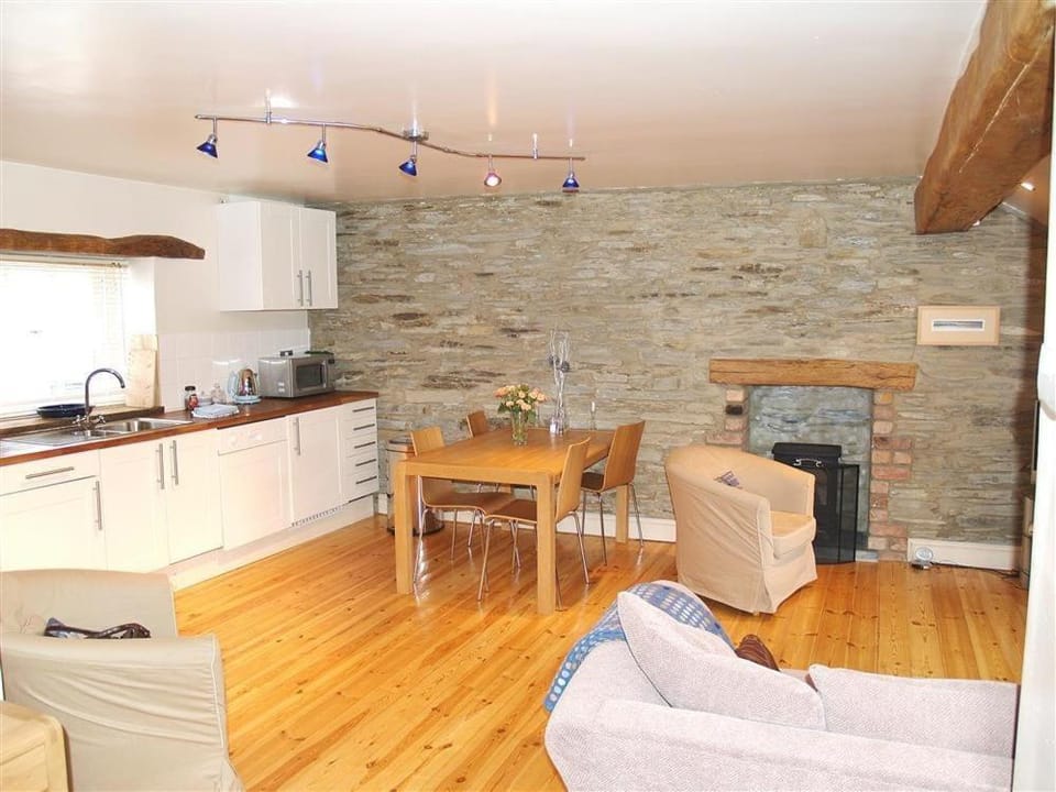 Stable Cottage, Cardigan Apartment in Cardigan