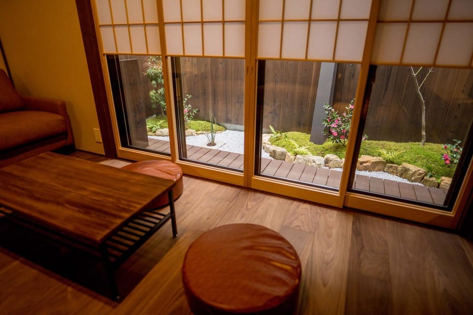 Property building, Seating area