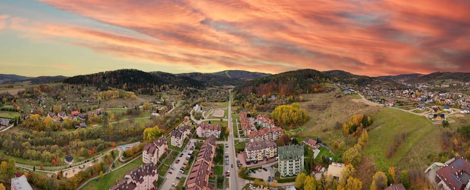 Property building, Bird's eye view, View (from property/room), City view, Landmark view, Mountain view