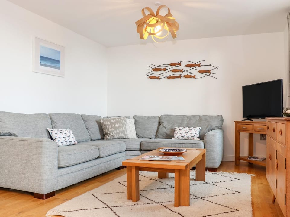 Ocean Blue Apartment in England