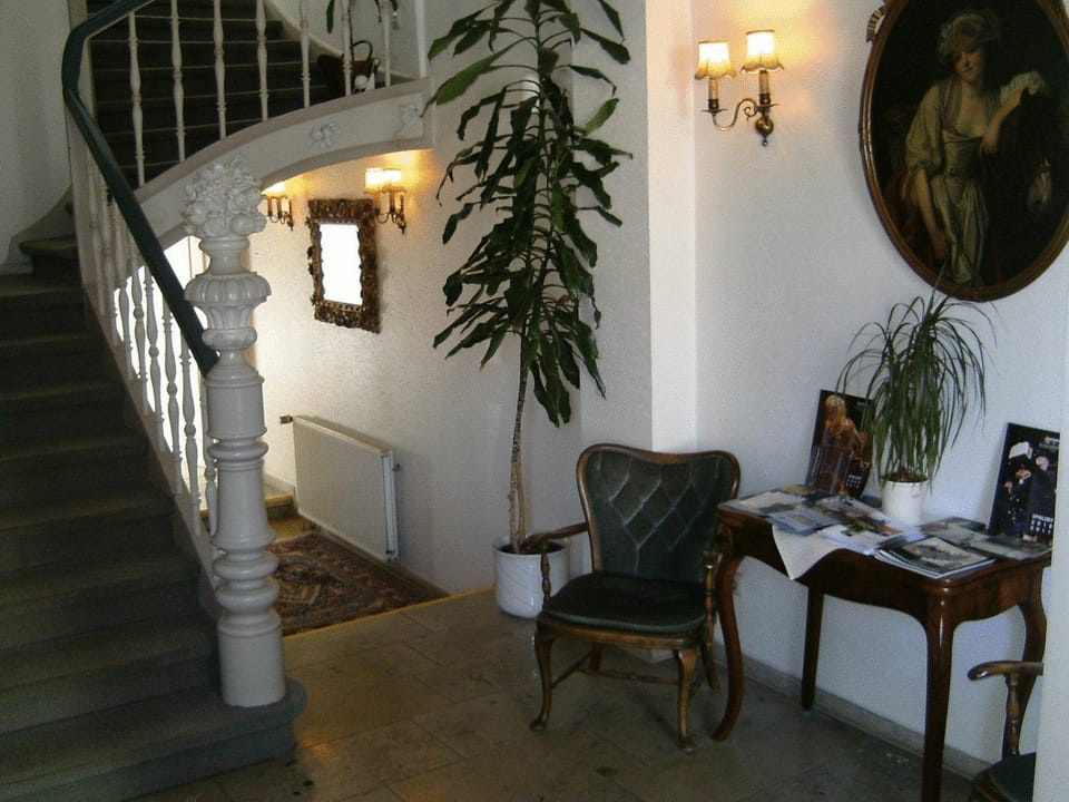 Decorative detail