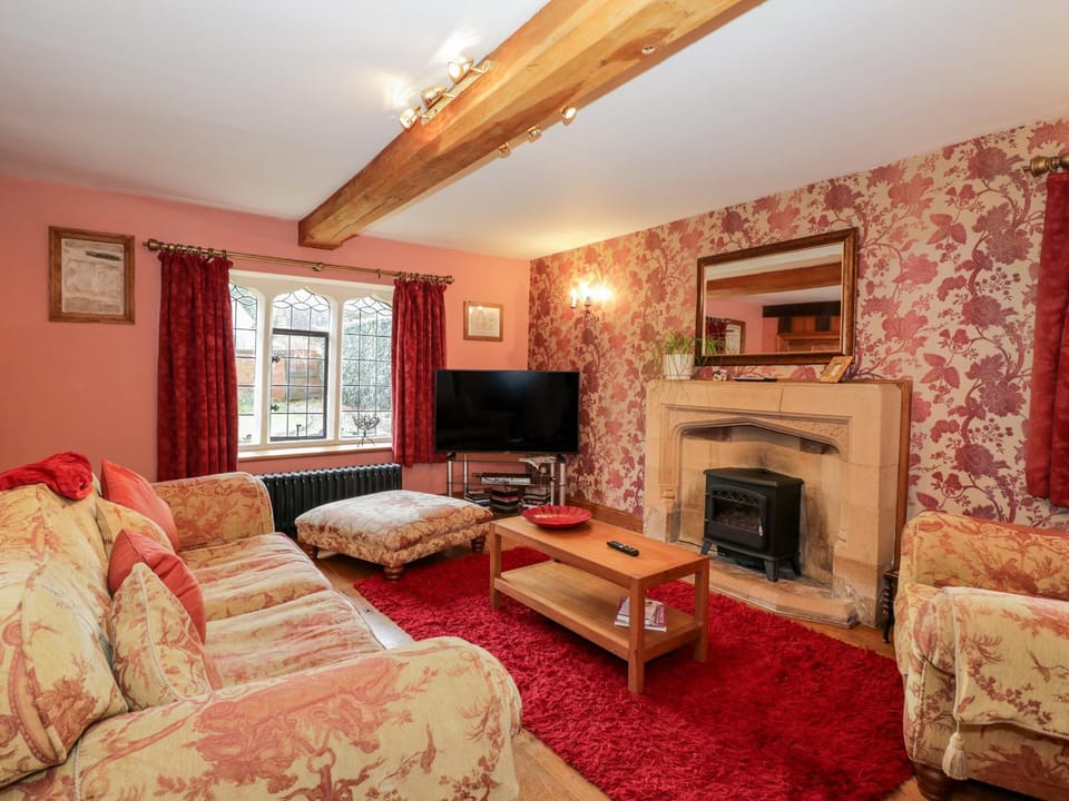 Chapel House House in Stroud District