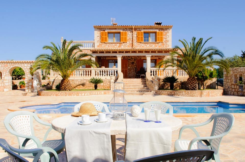 Finca Cullera House in Migjorn