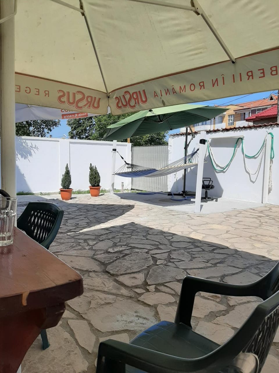 Activities, Seating area