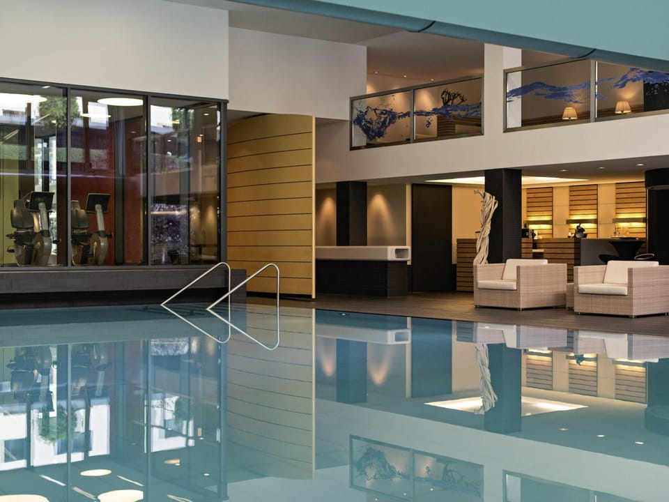 Pool view, Swimming pool