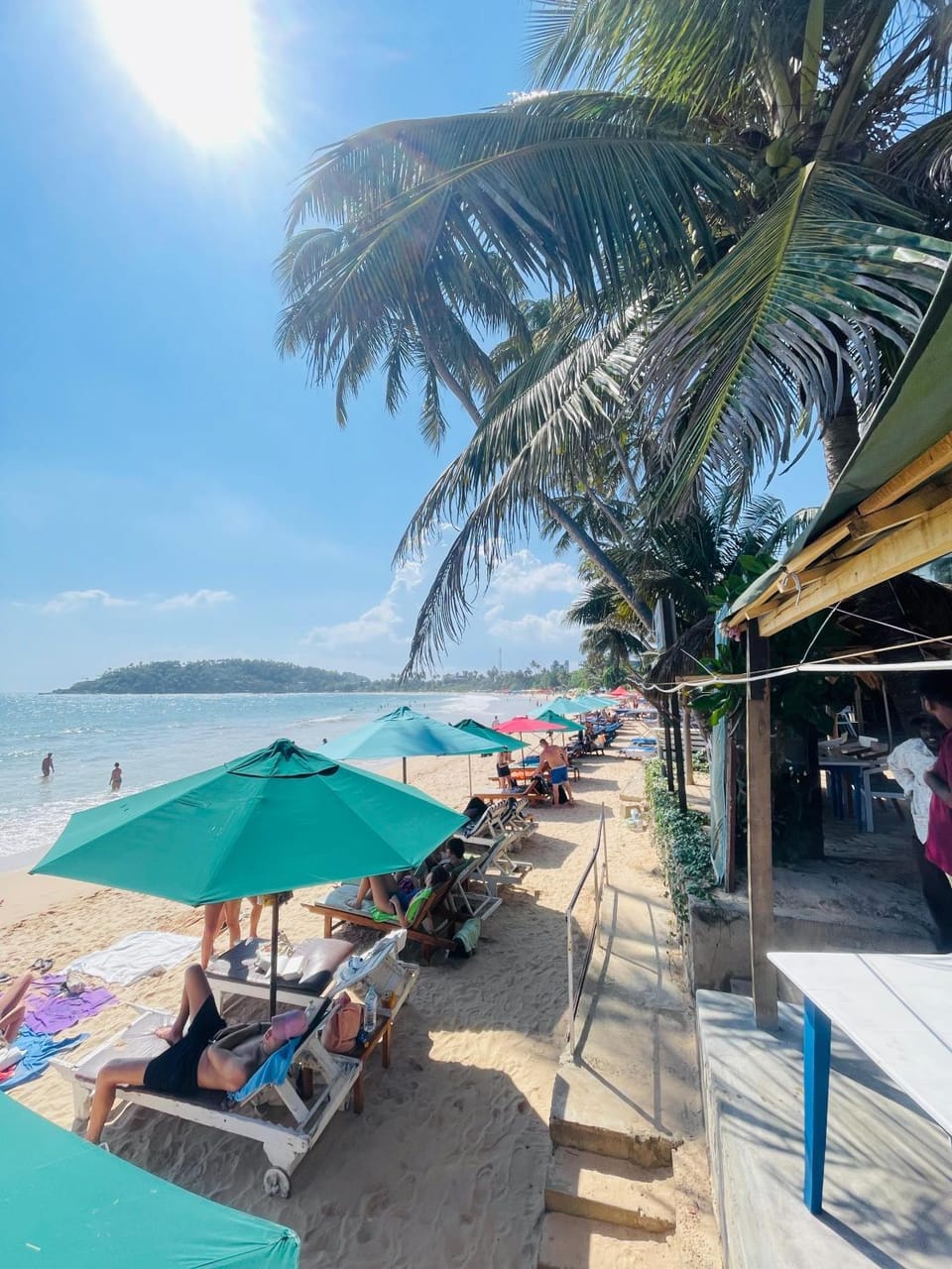 Suncoast Beach Hotel Hotel in Mirissa