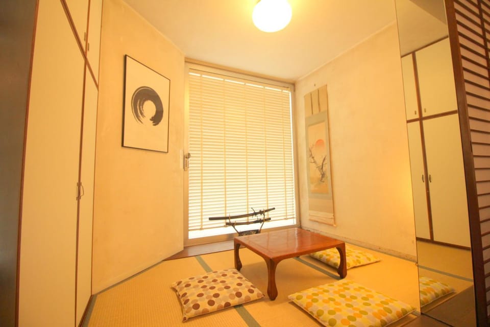 Living room, Photo of the whole room