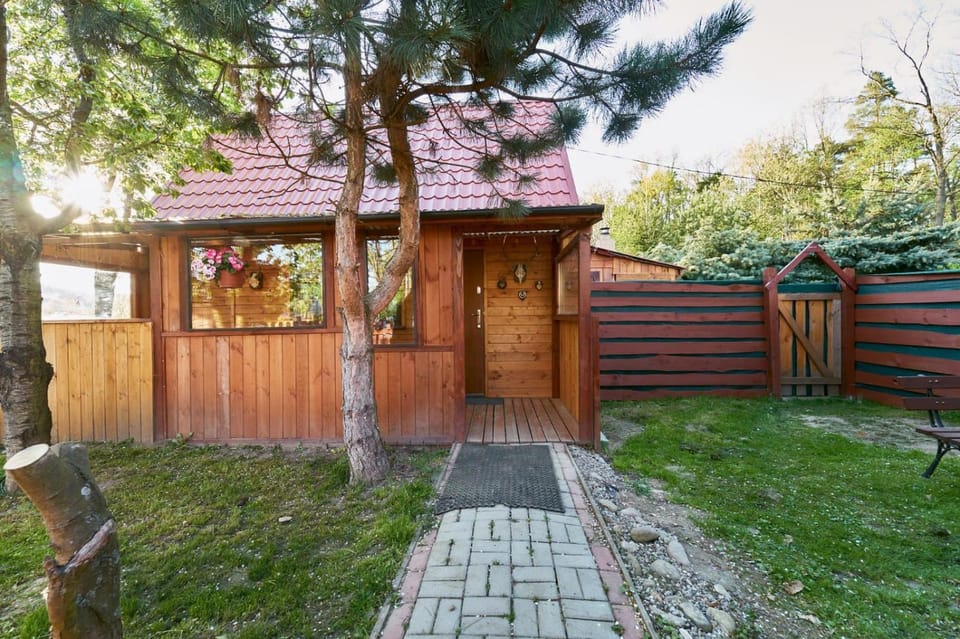 Domek Pod Lasem Chalet in Lower Silesian Voivodeship