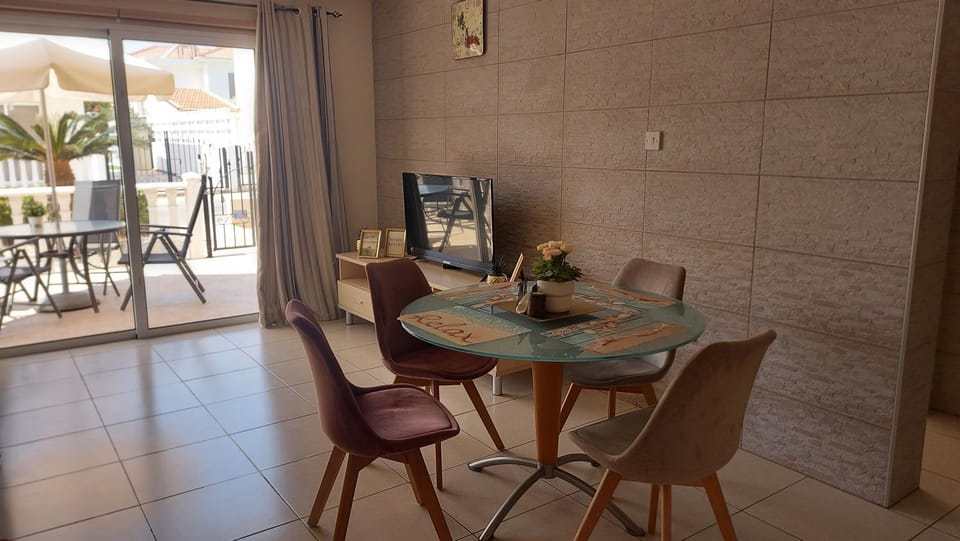 Nissi Golden Sands Holiday Apartment Free WiFi Apartment in Ayia Napa