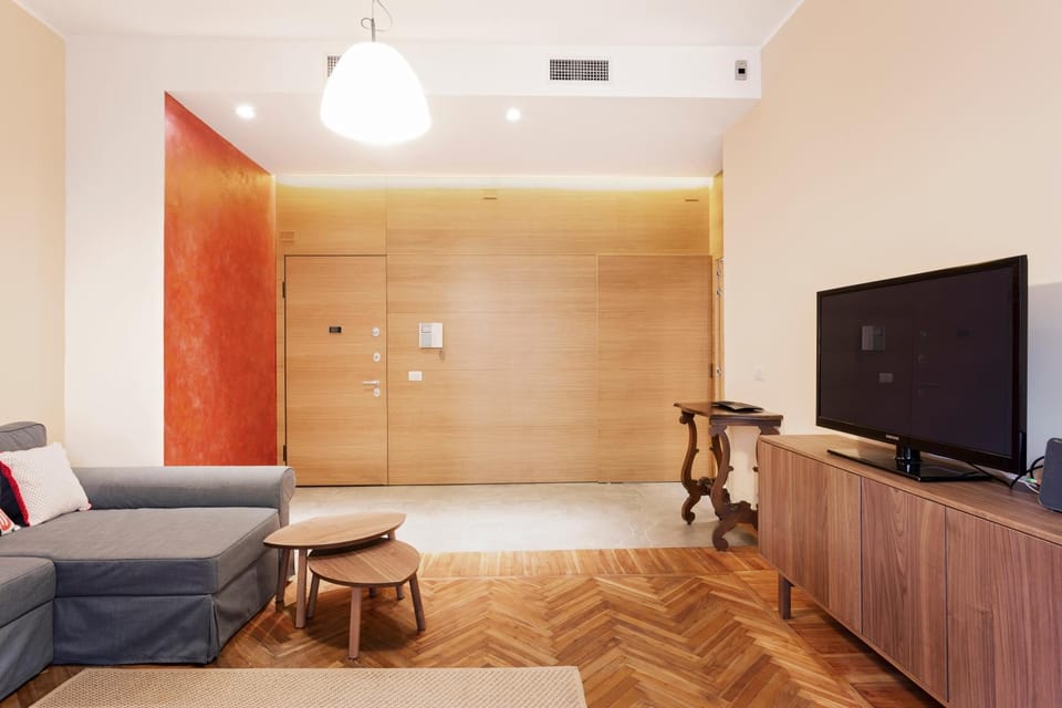 TV and multimedia, Living room, Seating area