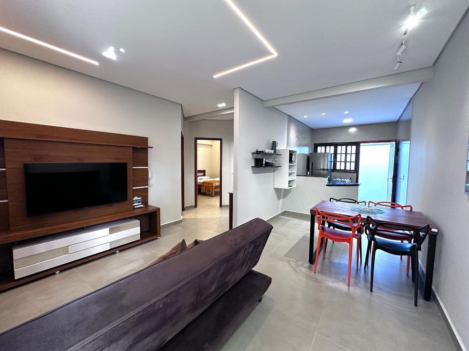 Apto Funcional próximo a Orla do Centro HS2 Apartment in Ubatuba