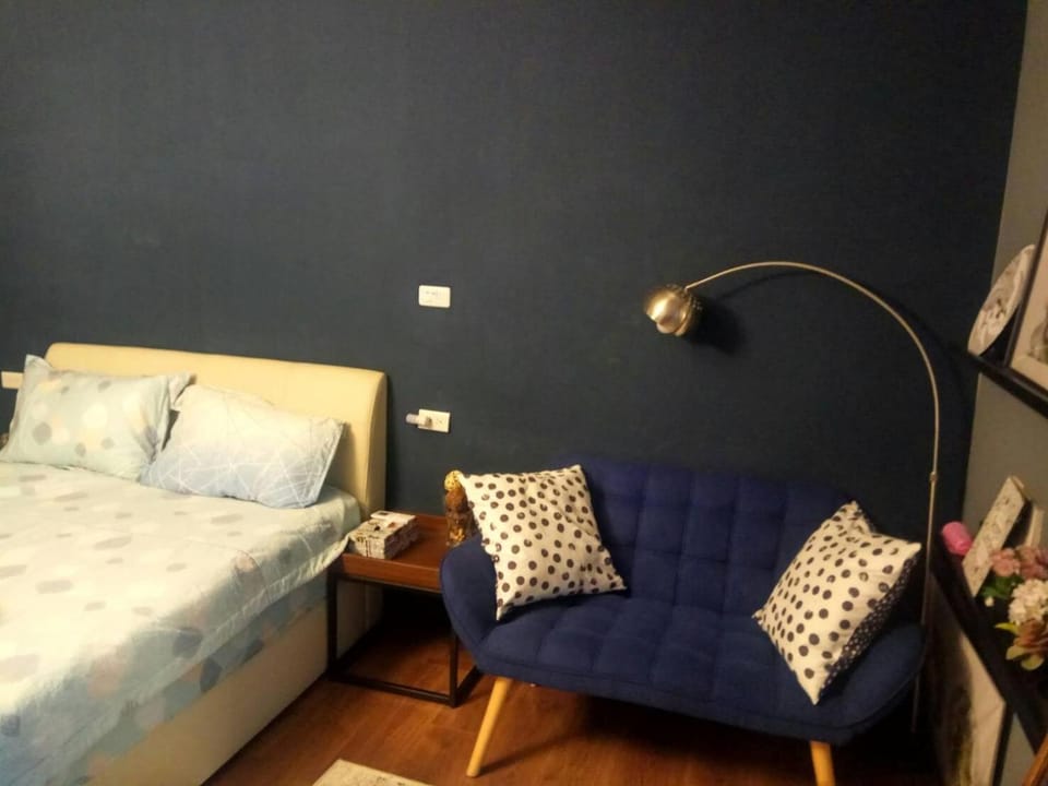 Living room, Bedroom