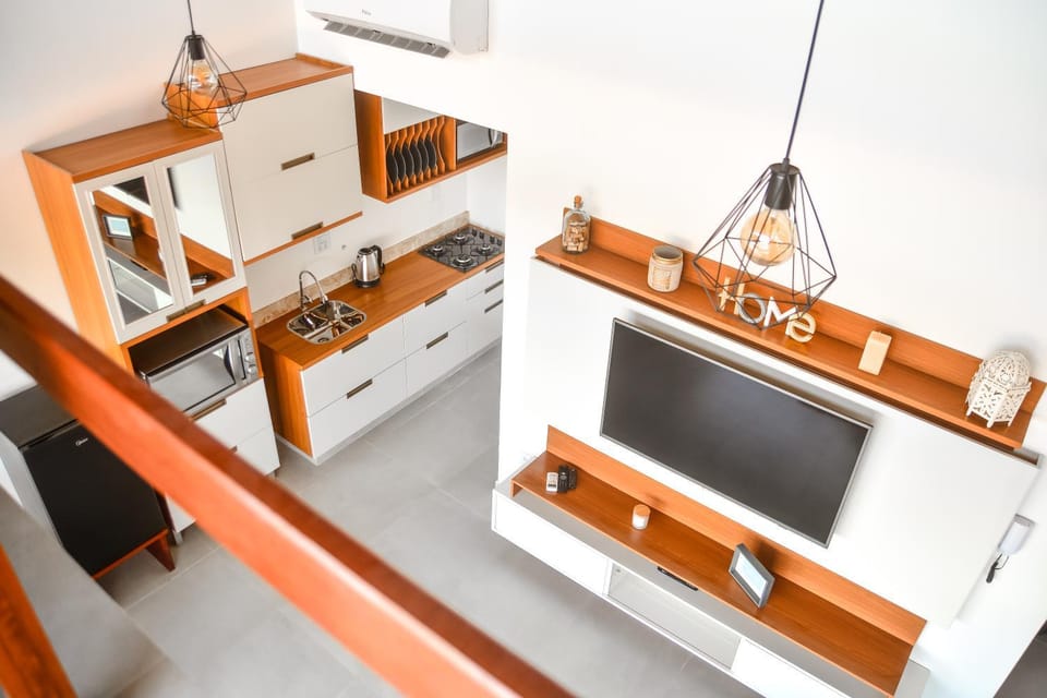 Communal lounge/ TV room, TV and multimedia, minibar, kitchen
