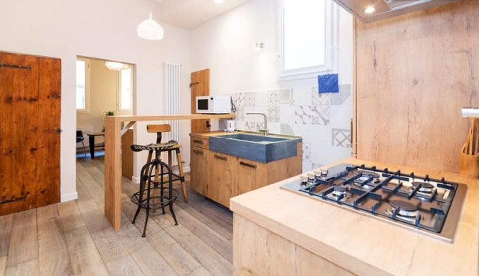 Kitchen or kitchenette