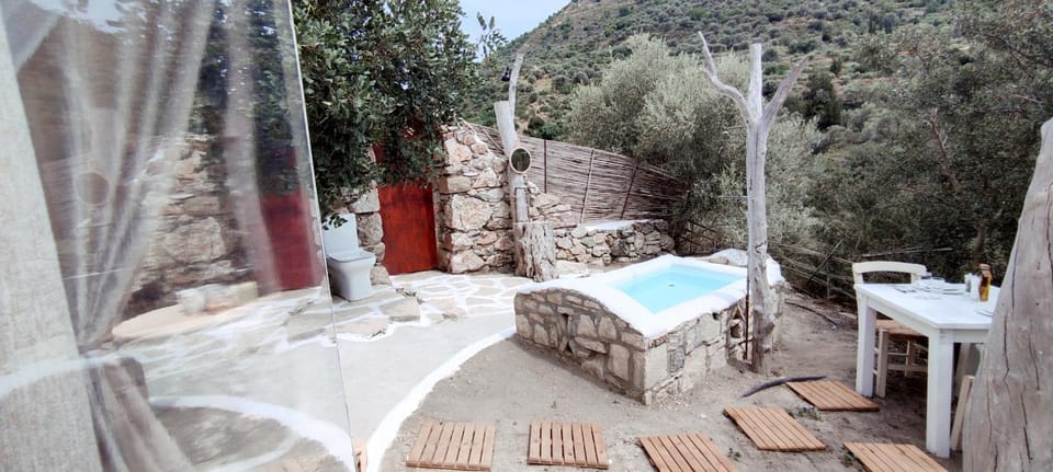 Kamihis Farm House Experience Farm Stay in Crete