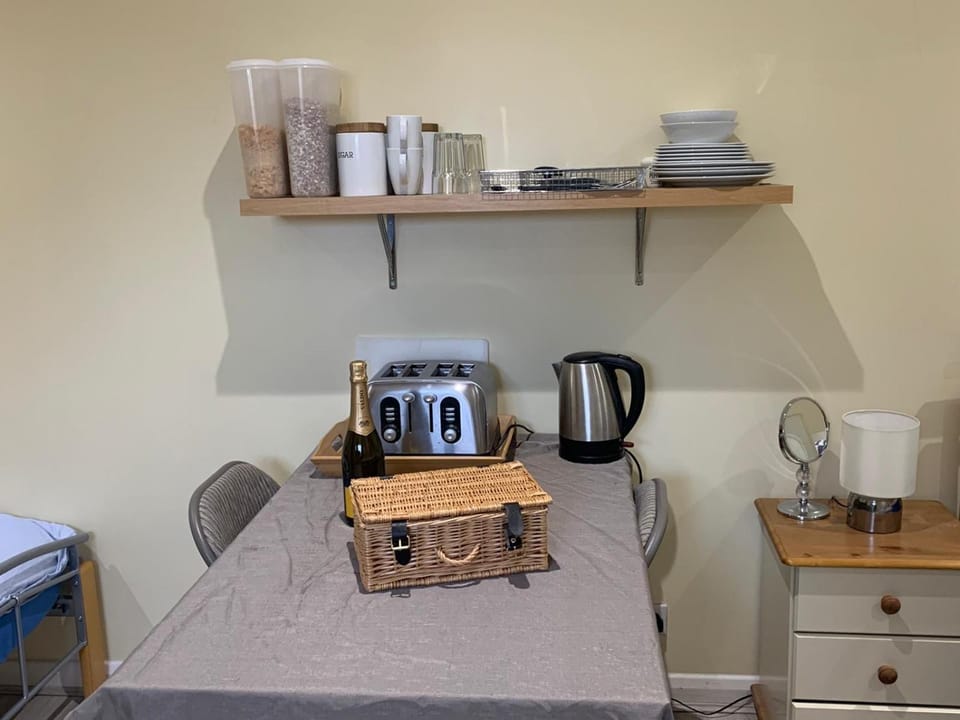 Coffee/tea facilities, Kitchen or kitchenette