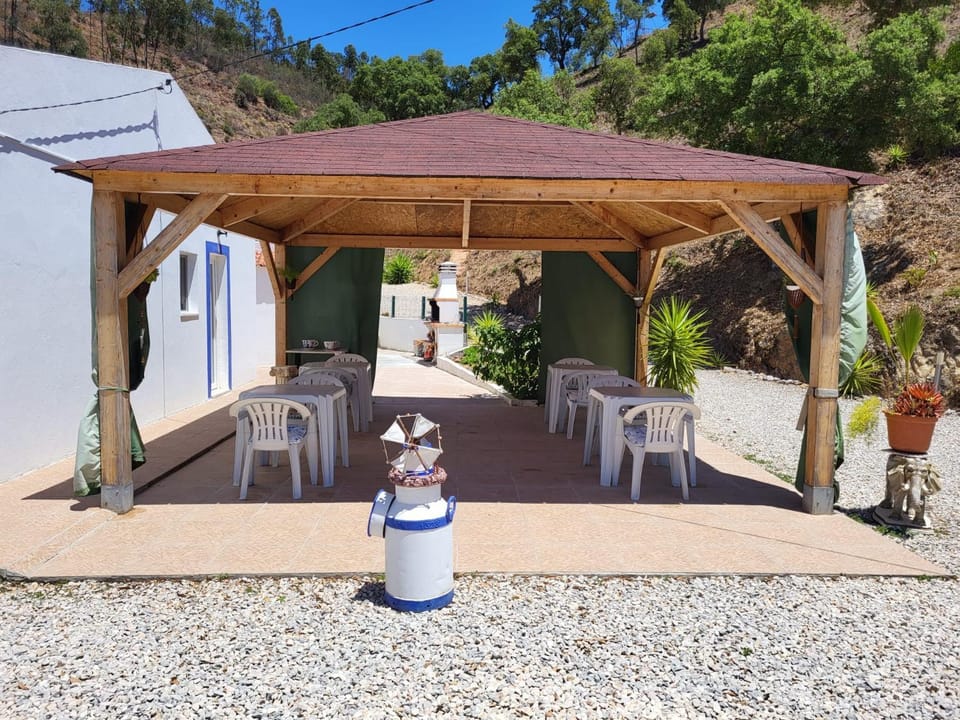 Casa Rochinha Bed and Breakfast in Portimao