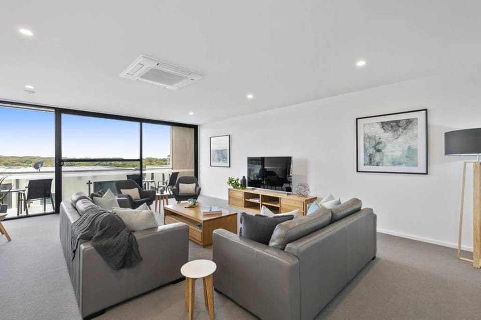 Stunning Main Beach Location- Anglesea House in Anglesea