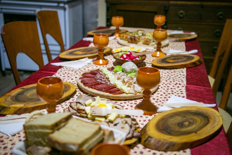 Dining area, Breakfast