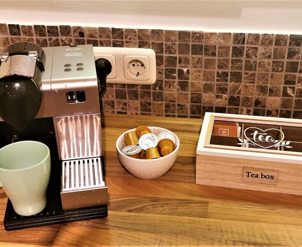Kitchen or kitchenette, Decorative detail