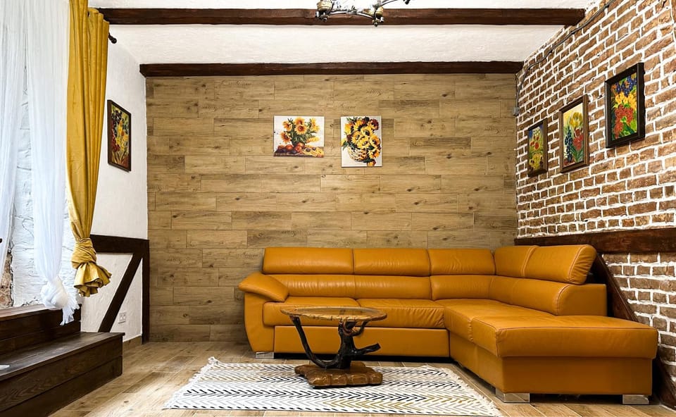 Golden KING Old Town Apartments Apartment in Lviv