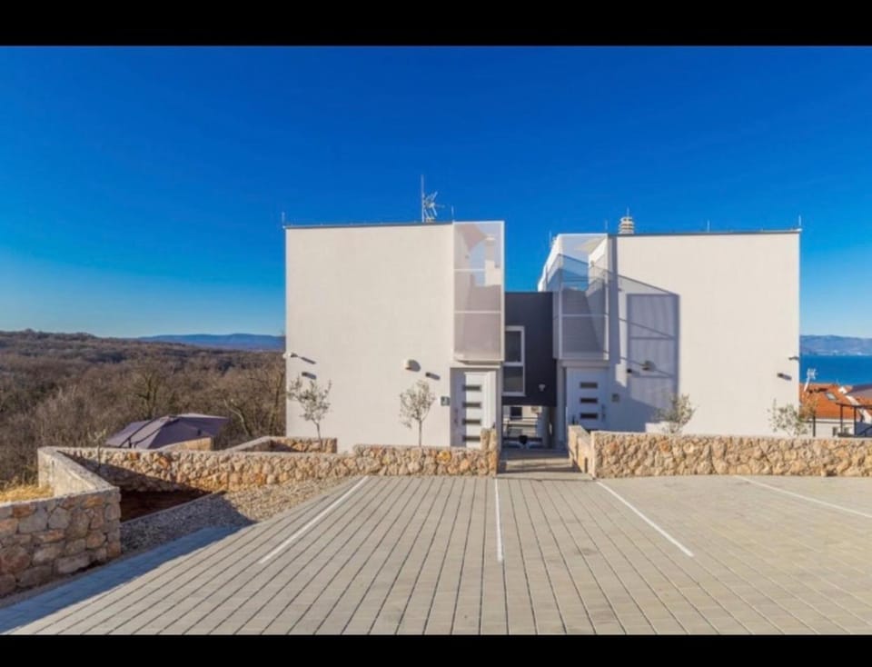 Apartments Solis Lacus Penthouse Apartment in Primorje-Gorski Kotar County