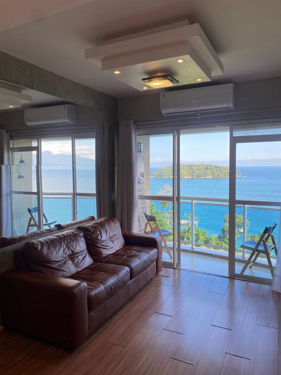 Natural landscape, View (from property/room), Balcony/Terrace, Living room, Sea view