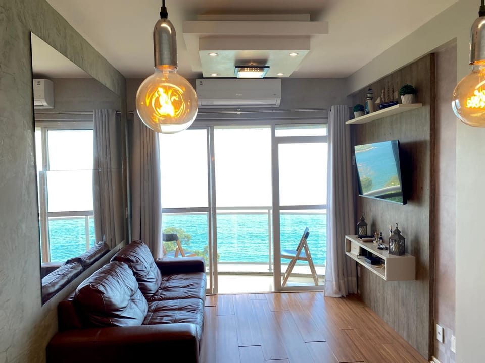 Communal lounge/ TV room, Natural landscape, TV and multimedia, Living room