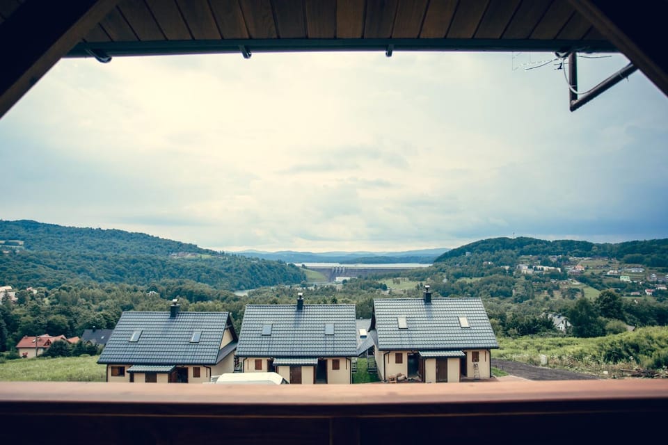 Balcony/Terrace, Mountain view, River view