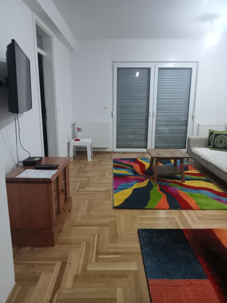 Communal lounge/ TV room, Living room, Seating area, Evening entertainment