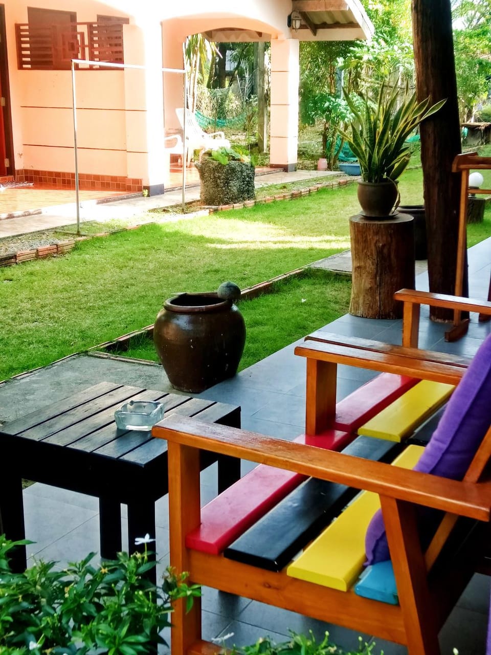 Patio, Day, Balcony/Terrace, Living room, Photo of the whole room, Seating area, Garden view